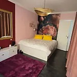 Appartement Cosy Et Tendance Pour Une Parenthese Chaleureuse